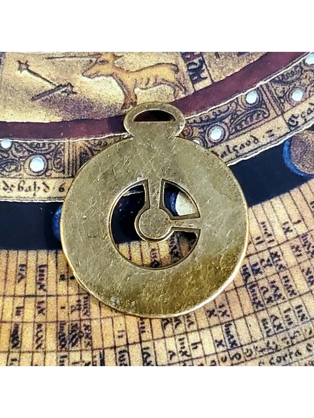 Antique Brass Bronze Tone Artsy Retro Cool 25x21mm Clock Face Charms 4 pcs
